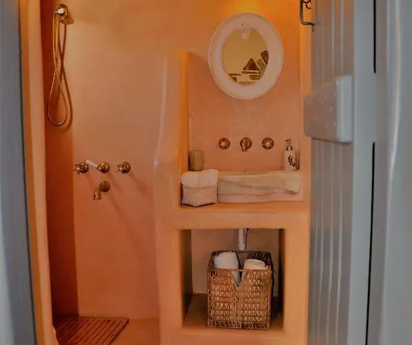 Pambelos * Koufonisia