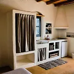 Lodge Pambelos