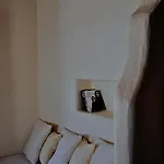 Pambelos Lodge *