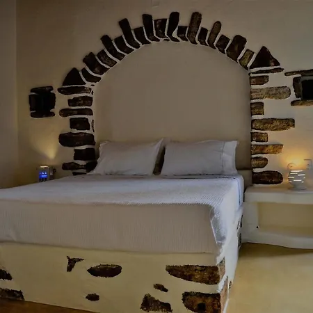 Pambelos Lodge