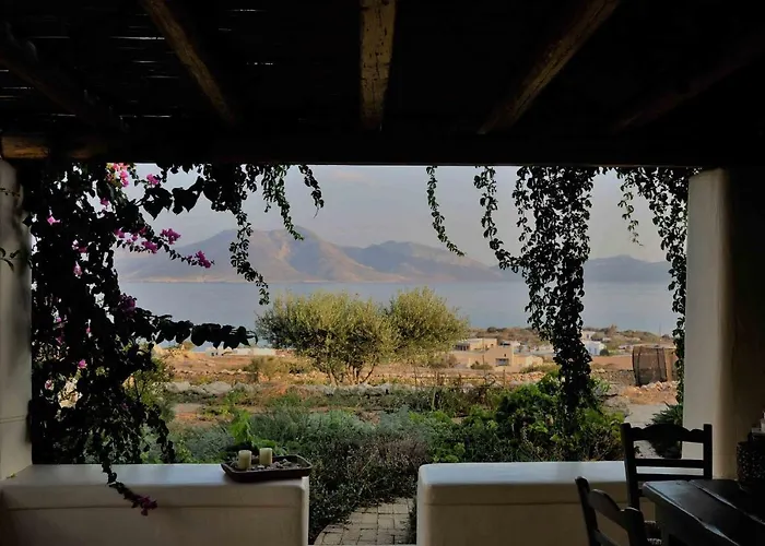 Pambelos Lodge Koufonisia