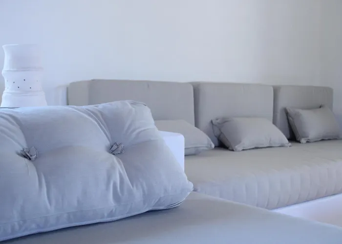 Pambelos * Koufonisia